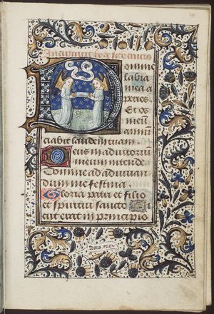 Two angels showing a reliquary with relic of the Holy Cross